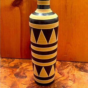🌟SIGNED INDIAN TRIBE🌟 Acoma Pueblo - Brautiful Hand Made Pottery Bottle Vase!!